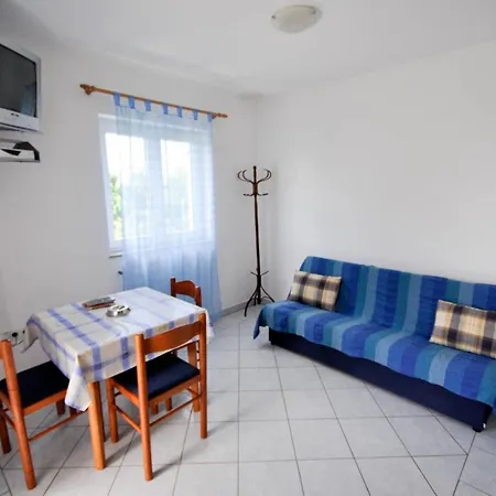 Daire Fuer 2 Personen 35 M2 In Novigrad, Istrien *
